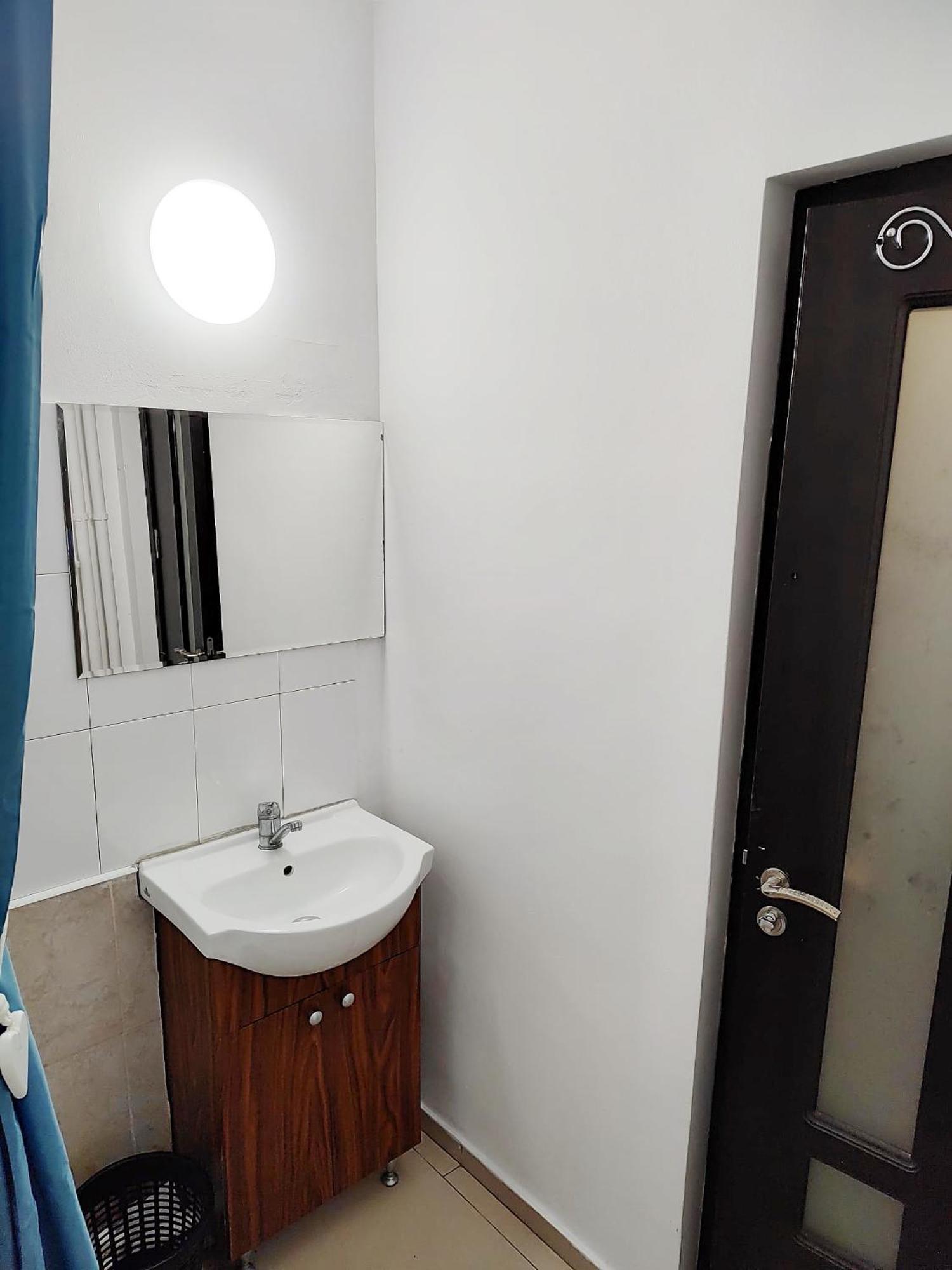 Central Retreat- Apartment Universitate Bucharest Exterior photo
